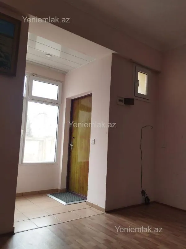 Satılır 1 otaqlı obyekt 55 m²