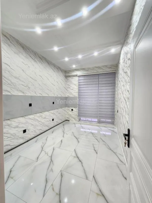 Satılır 3 otaqlı yeni tikili 95 m²