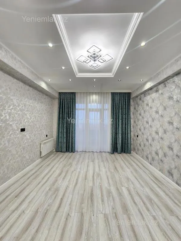 Satılır 3 otaqlı yeni tikili 95 m²