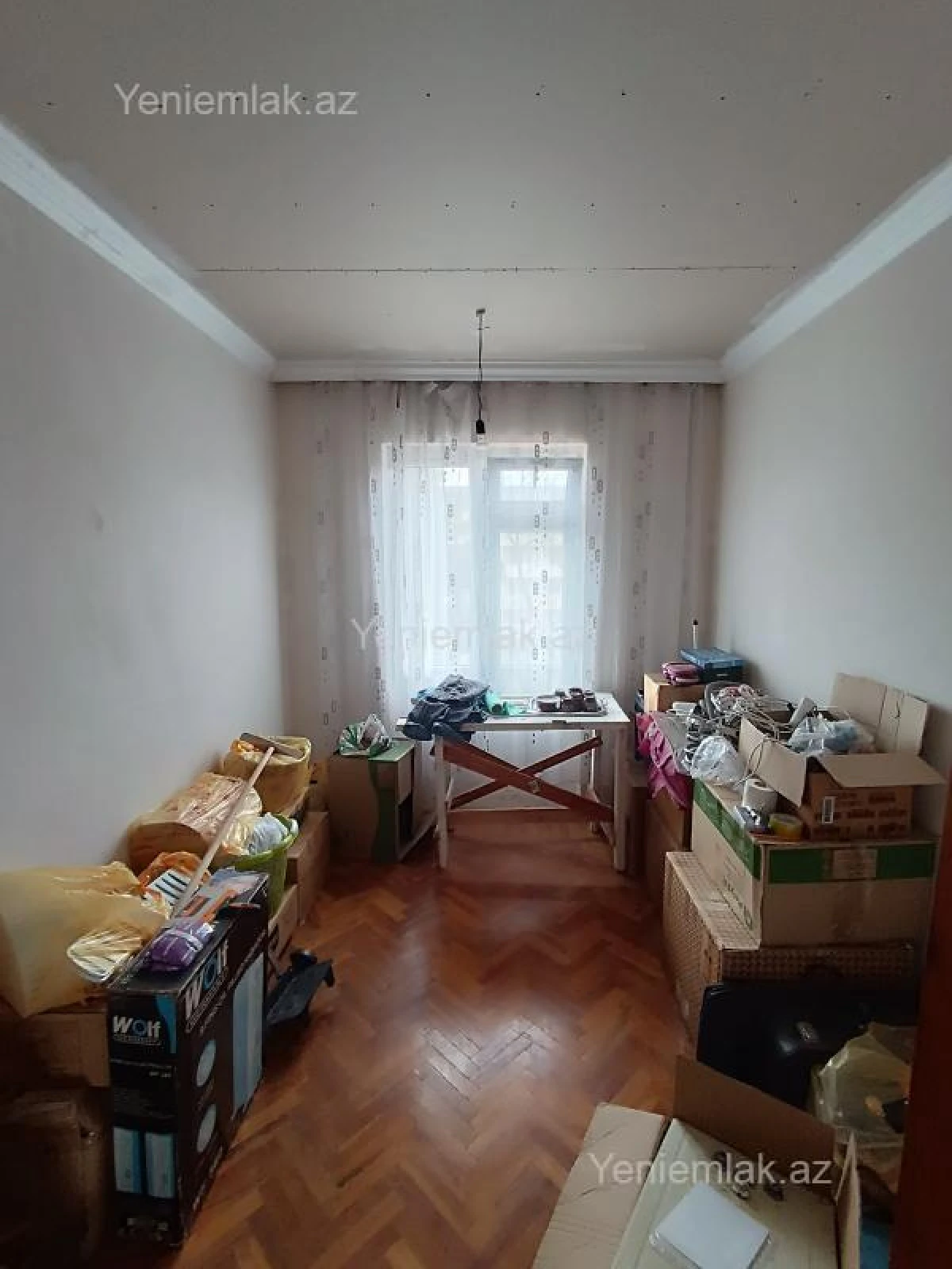 Satılır 4 otaqlı köhnə tikili 85 m²