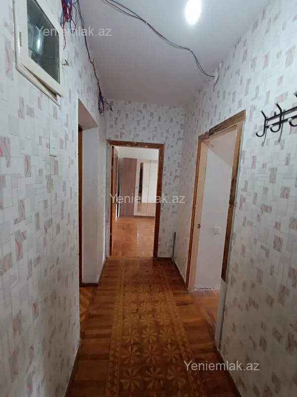 Satılır 4 otaqlı köhnə tikili 85 m²