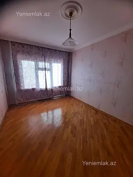 Satılır 3 otaqlı köhnə tikili 85 m²