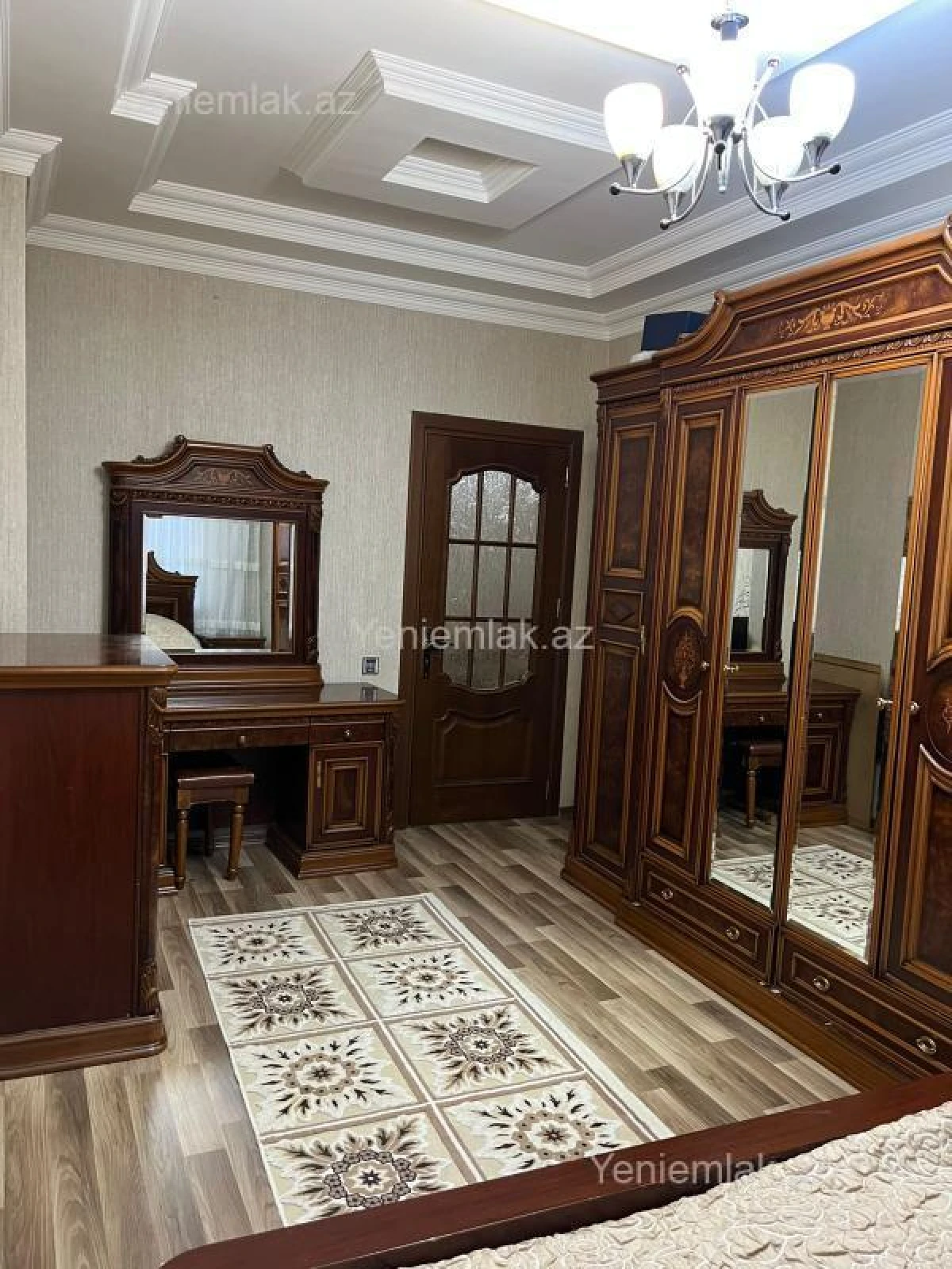 Satılır 3 otaqlı yeni tikili 125 m²