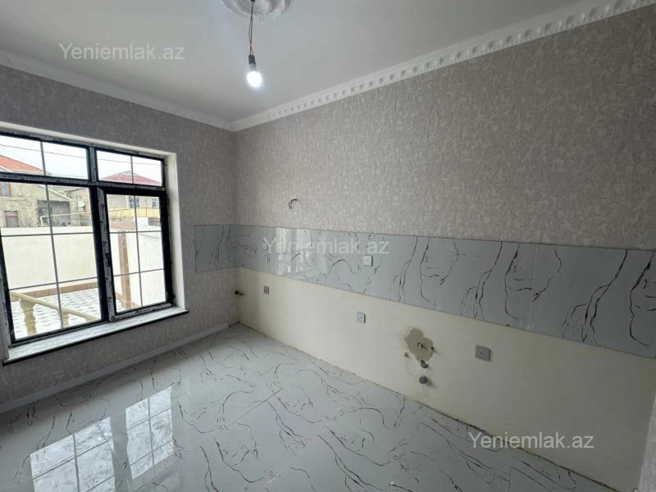 Satılır 3 otaqlı həyət evi 85 m²