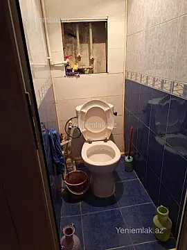Satılır 2 otaqlı köhnə tikili 65 m²