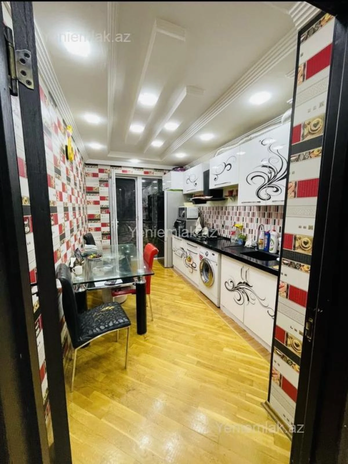 Satılır 3 otaqlı yeni tikili 112 m²