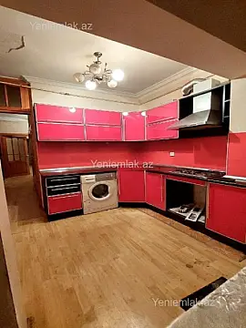 Satılır 2 otaqlı köhnə tikili 65 m²