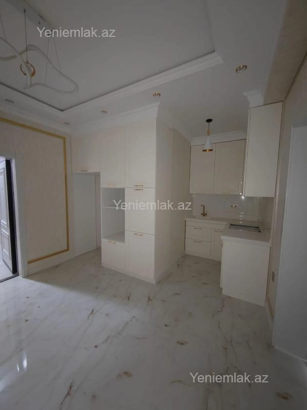 Satılır 2 otaqlı yeni tikili 95 m²