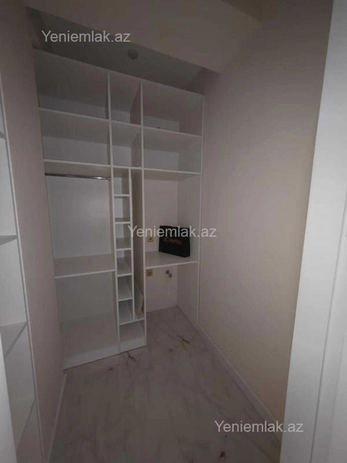 Satılır 2 otaqlı yeni tikili 95 m²