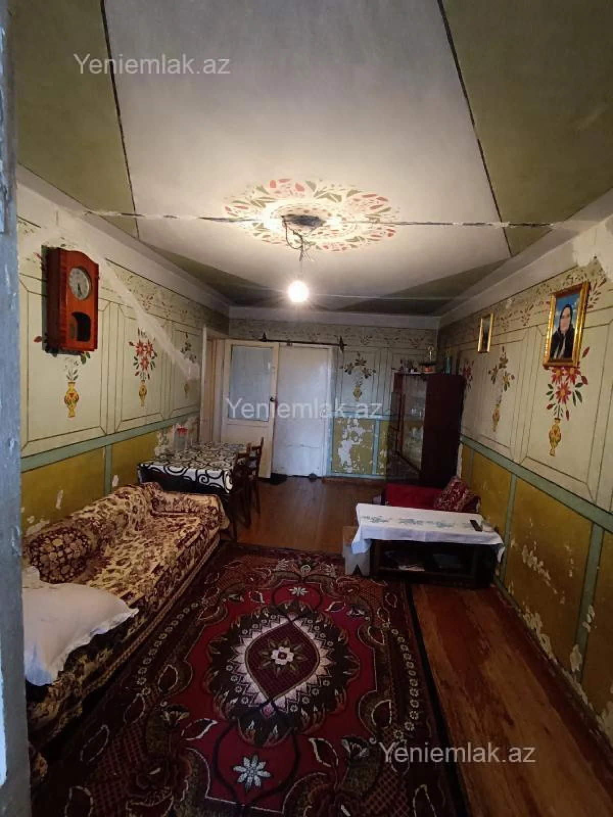 Satılır 3 otaqlı köhnə tikili 70 m²