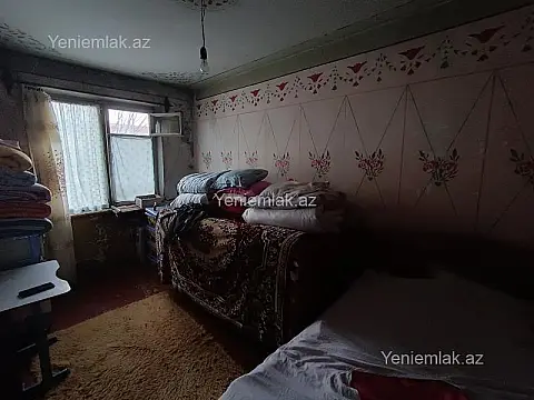 Satılır 3 otaqlı köhnə tikili 70 m²