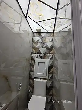 Satılır 2 otaqlı köhnə tikili 60 m²