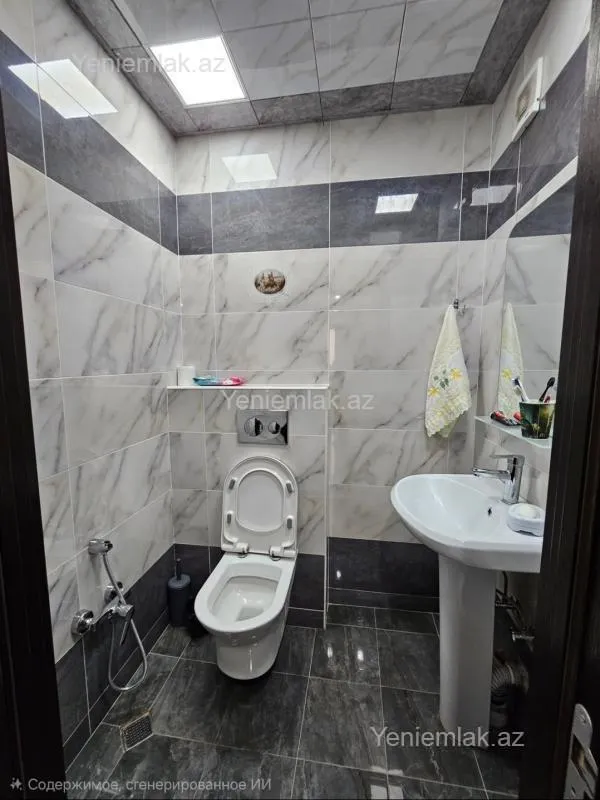 Satılır 3 otaqlı yeni tikili 82 m²