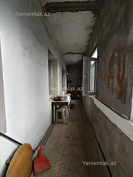 Satılır 4 otaqlı köhnə tikili 92 m²