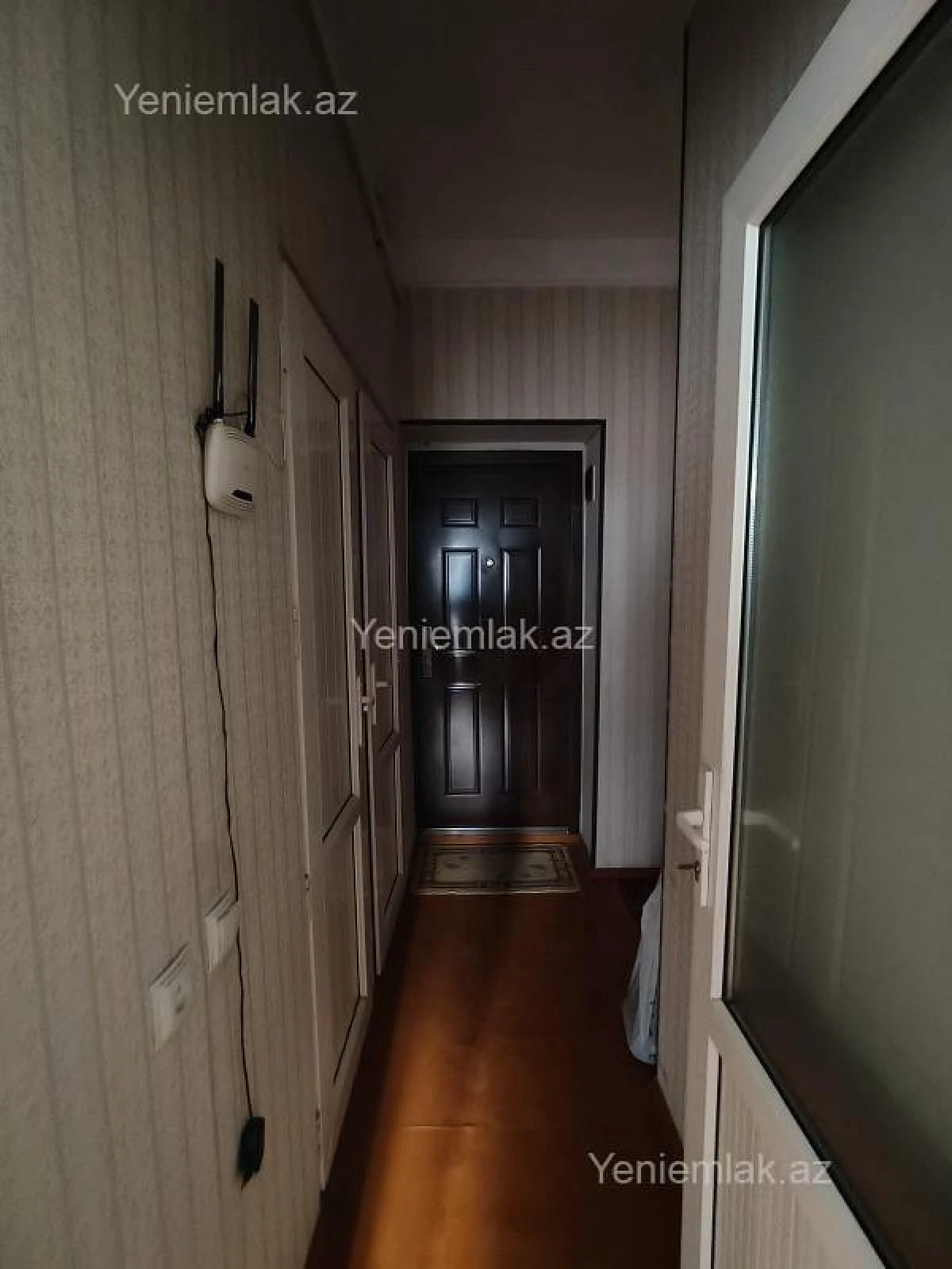 Satılır 4 otaqlı köhnə tikili 92 m²