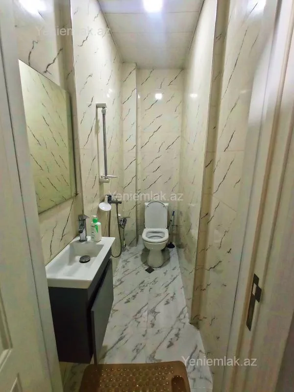 Satılır 2 otaqlı köhnə tikili 40 m²