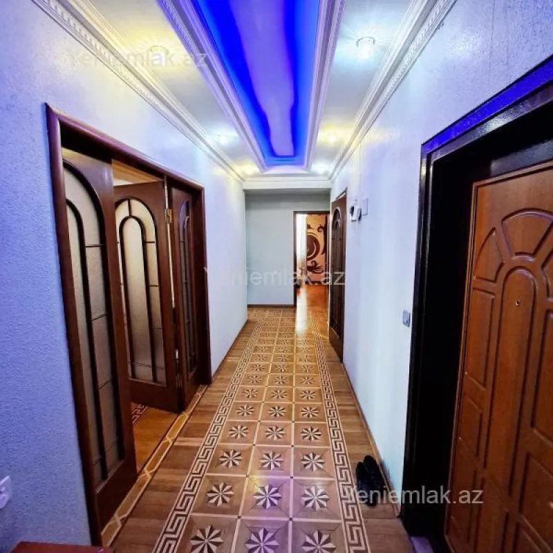 Satılır 3 otaqlı yeni tikili 165 m²