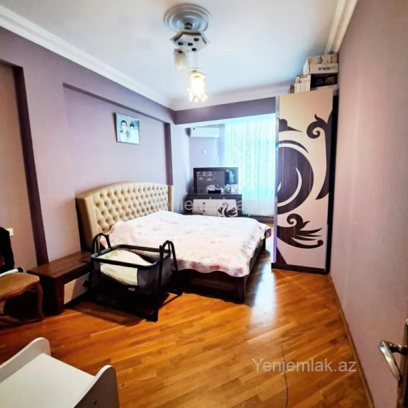Satılır 3 otaqlı yeni tikili 165 m²