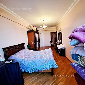 Satılır 3 otaqlı yeni tikili 165 m²