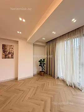 Satılır 2 otaqlı yeni tikili 80 m²