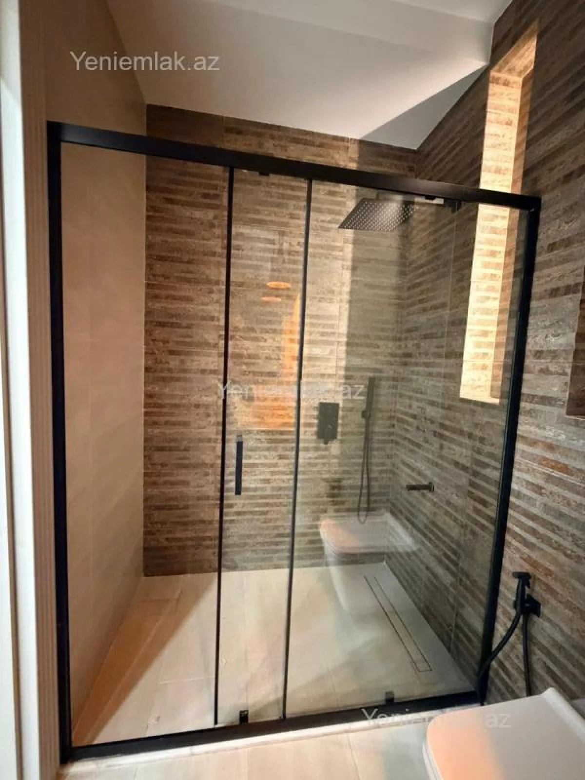 Satılır 2 otaqlı yeni tikili 80 m²