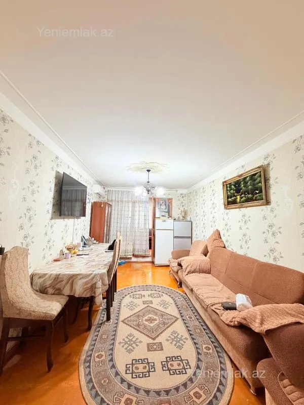 Satılır 2 otaqlı köhnə tikili 47 m²