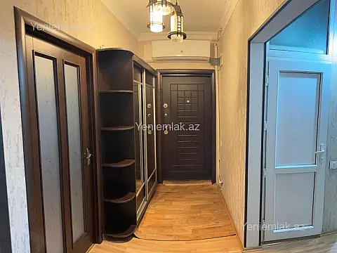 Satılır 3 otaqlı köhnə tikili 72 m²