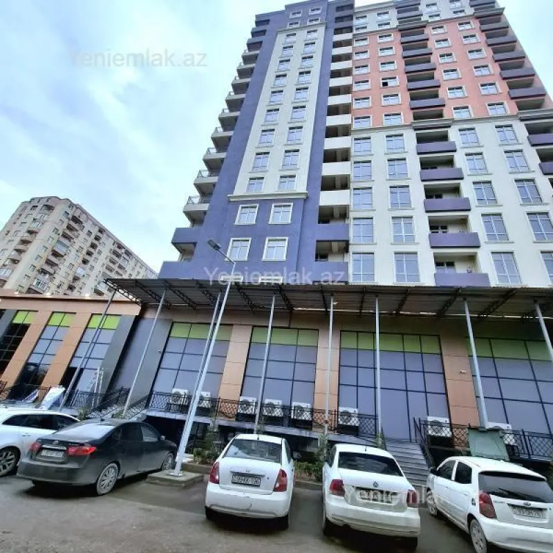 Satılır 4 otaqlı yeni tikili 127 m²