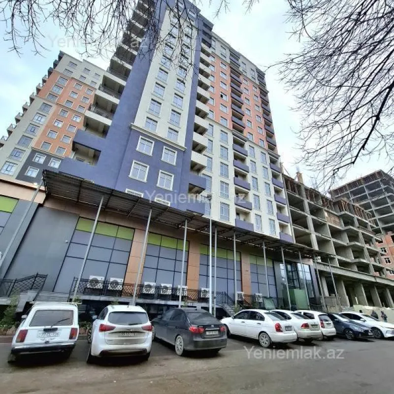 Satılır 4 otaqlı yeni tikili 127 m²