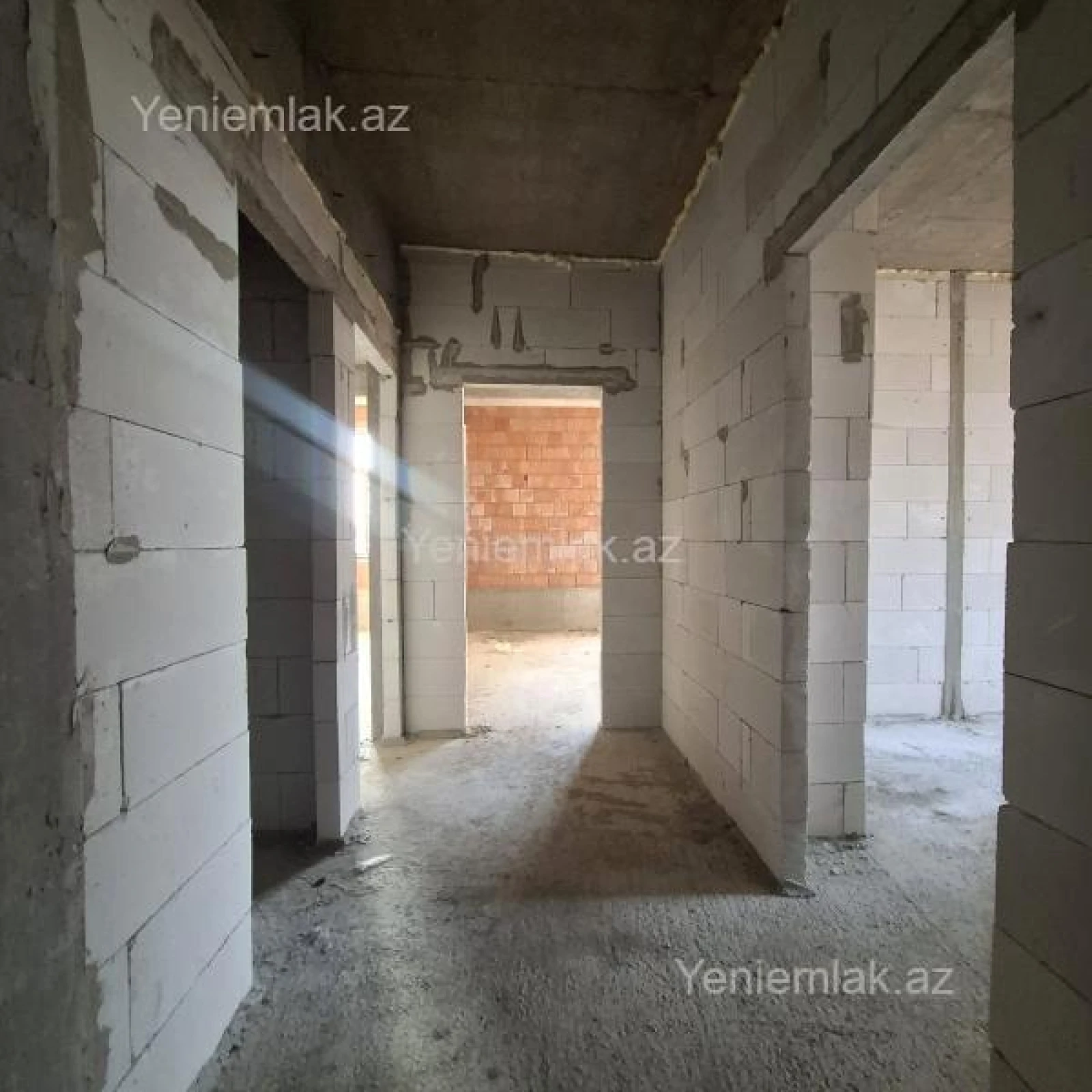 Satılır 4 otaqlı yeni tikili 127 m²