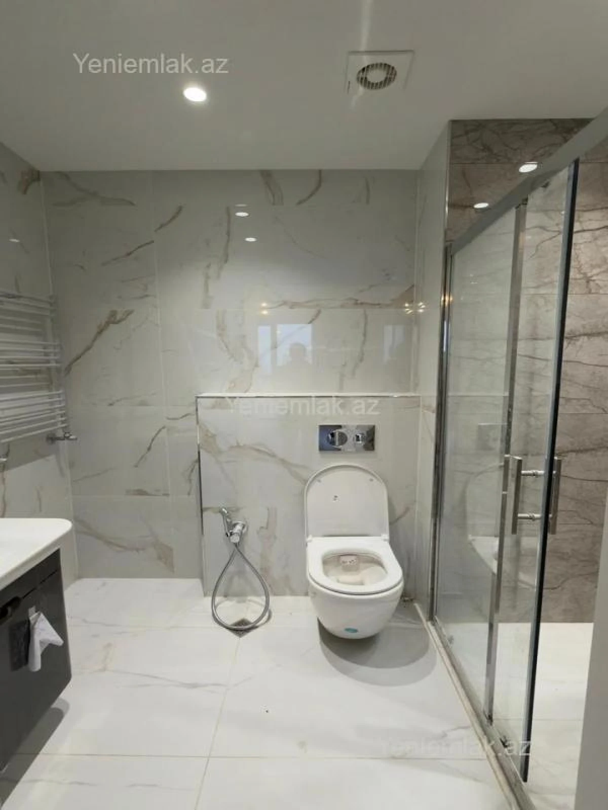 Satılır 4 otaqlı yeni tikili 124 m²