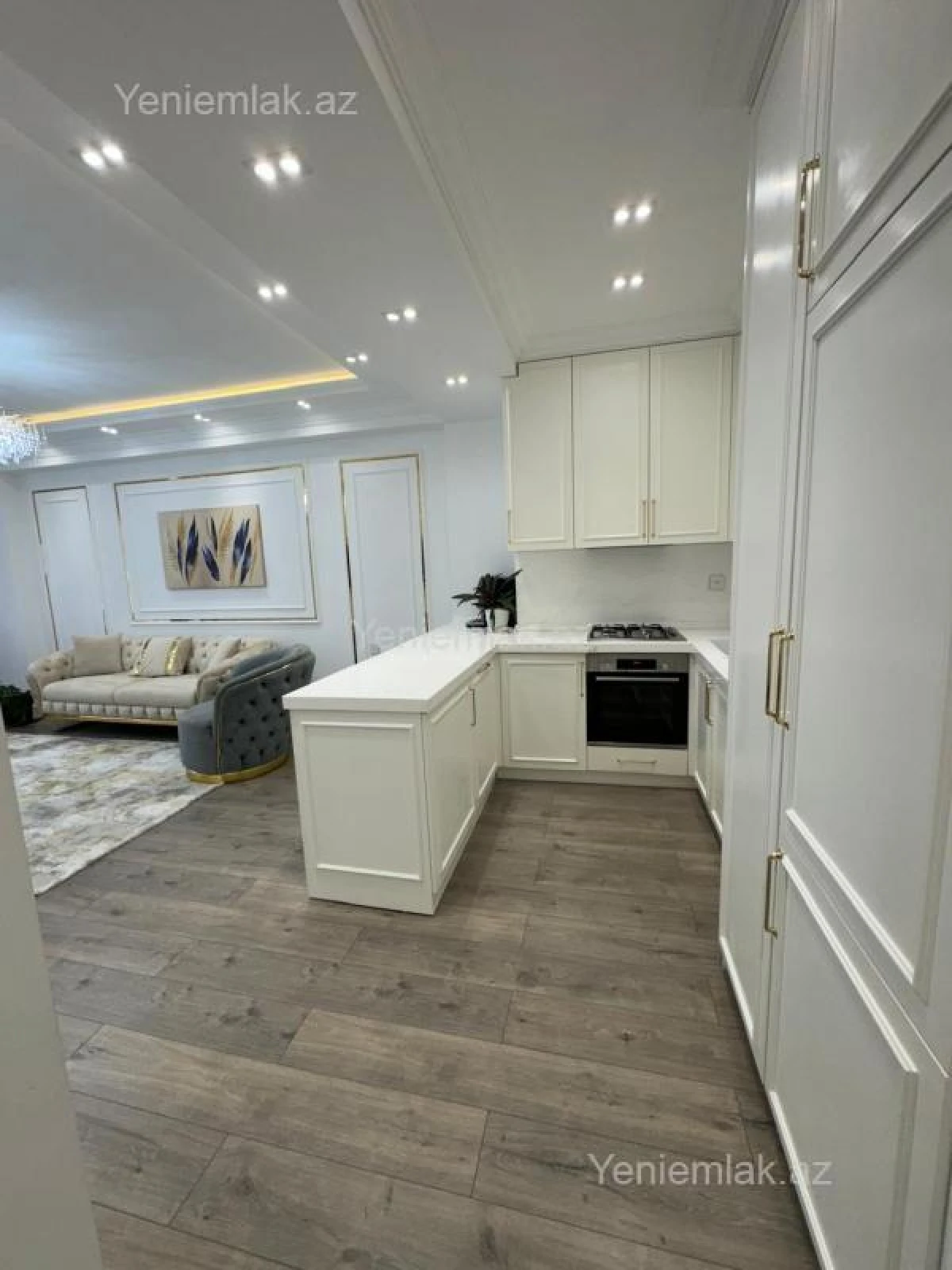 Satılır 3 otaqlı yeni tikili 93 m²