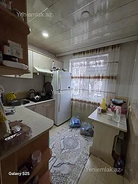 Satılır 2 otaqlı köhnə tikili 54 m²