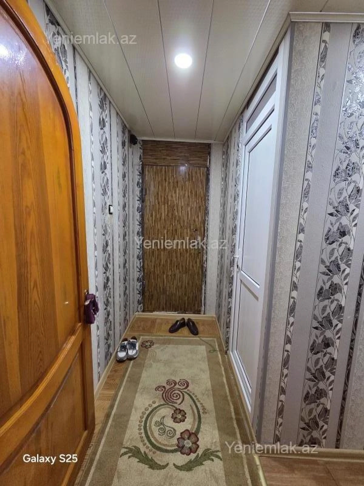 Satılır 2 otaqlı köhnə tikili 54 m²