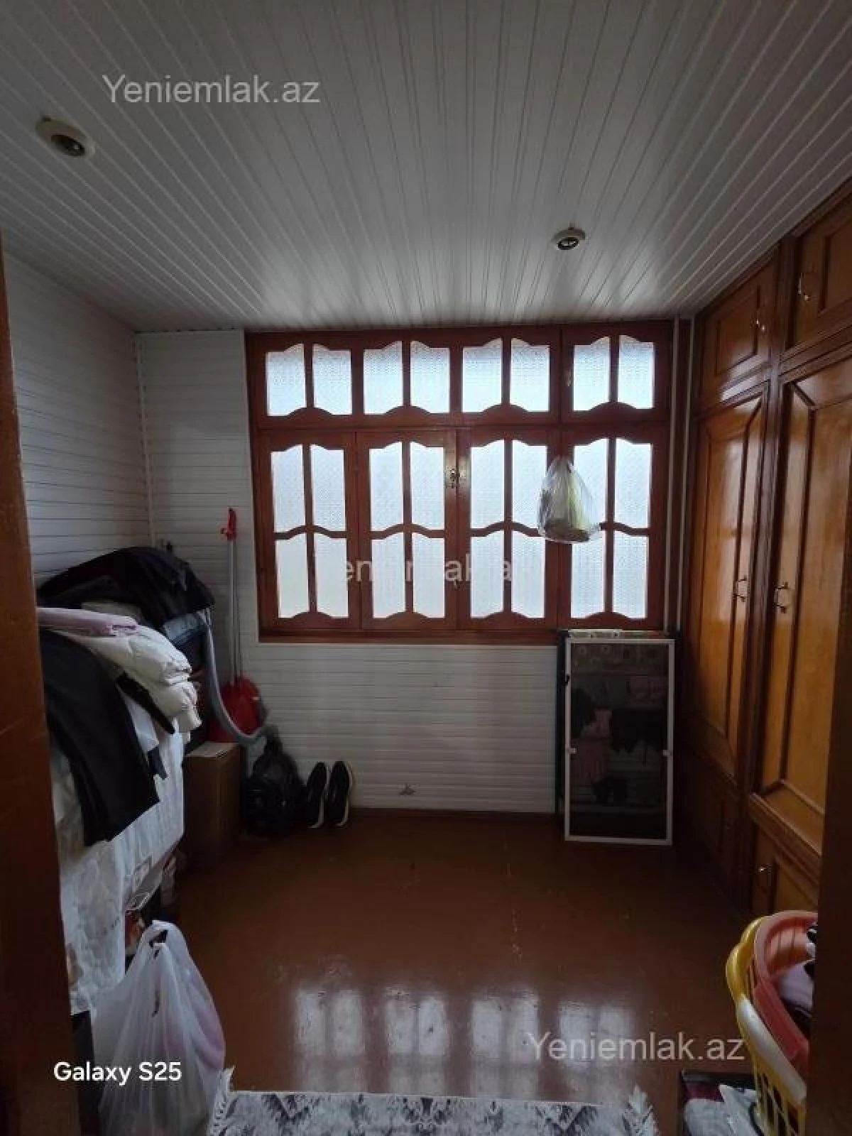 Satılır 2 otaqlı köhnə tikili 54 m²