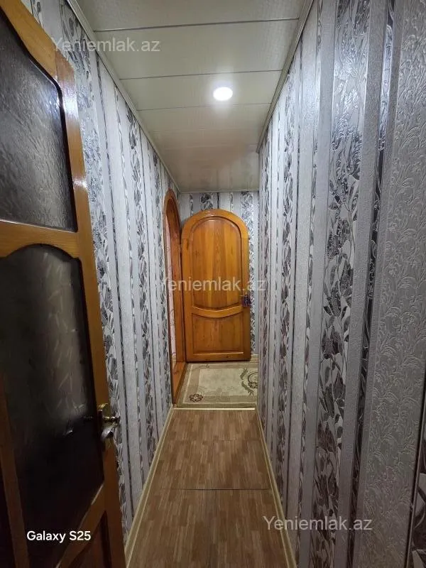 Satılır 2 otaqlı köhnə tikili 54 m²