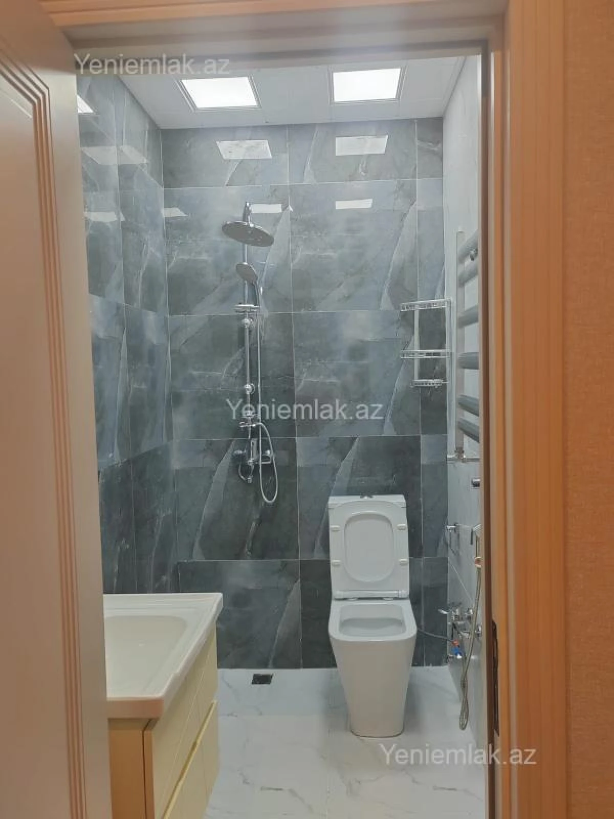 Satılır 1 otaqlı yeni tikili 34 m²