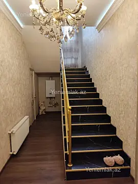 Satılır 4 otaqlı həyət evi 156 m²
