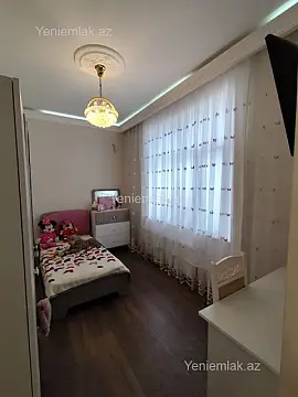 Satılır 4 otaqlı həyət evi 156 m²