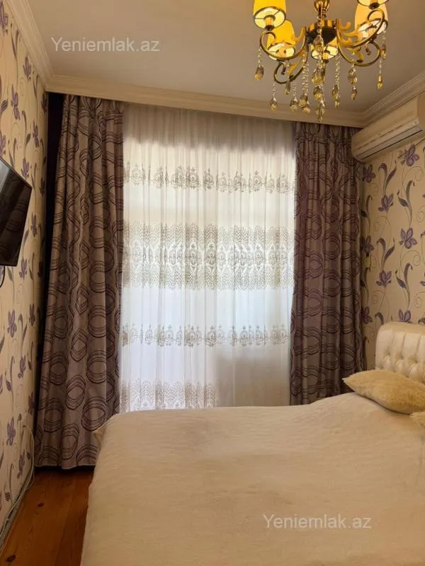 Satılır 2 otaqlı yeni tikili 60 m²