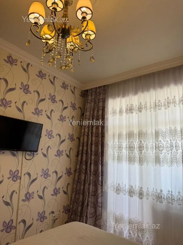 Satılır 2 otaqlı yeni tikili 60 m²