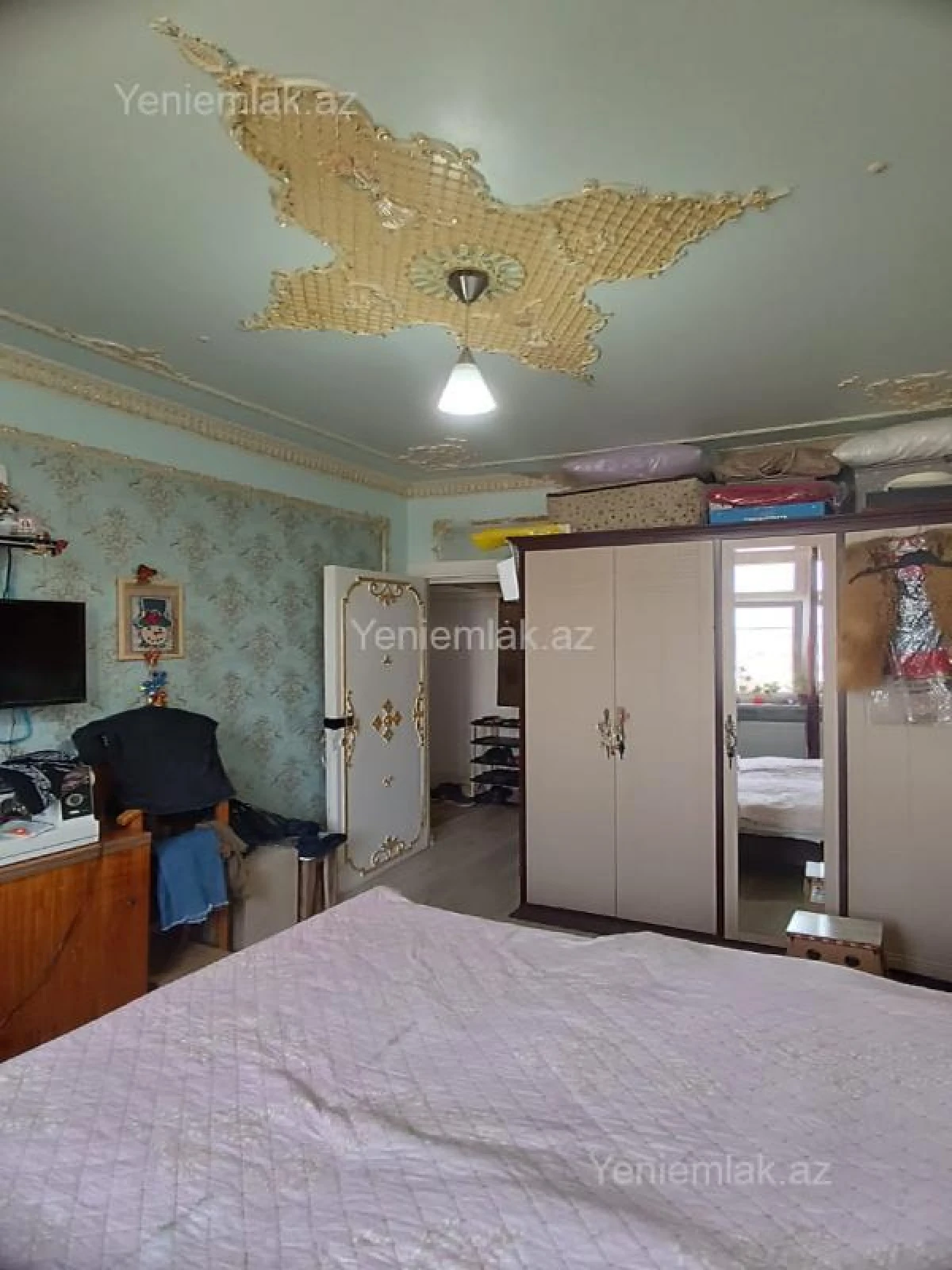 Satılır 2 otaqlı köhnə tikili 60 m²