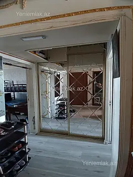 Satılır 2 otaqlı köhnə tikili 60 m²