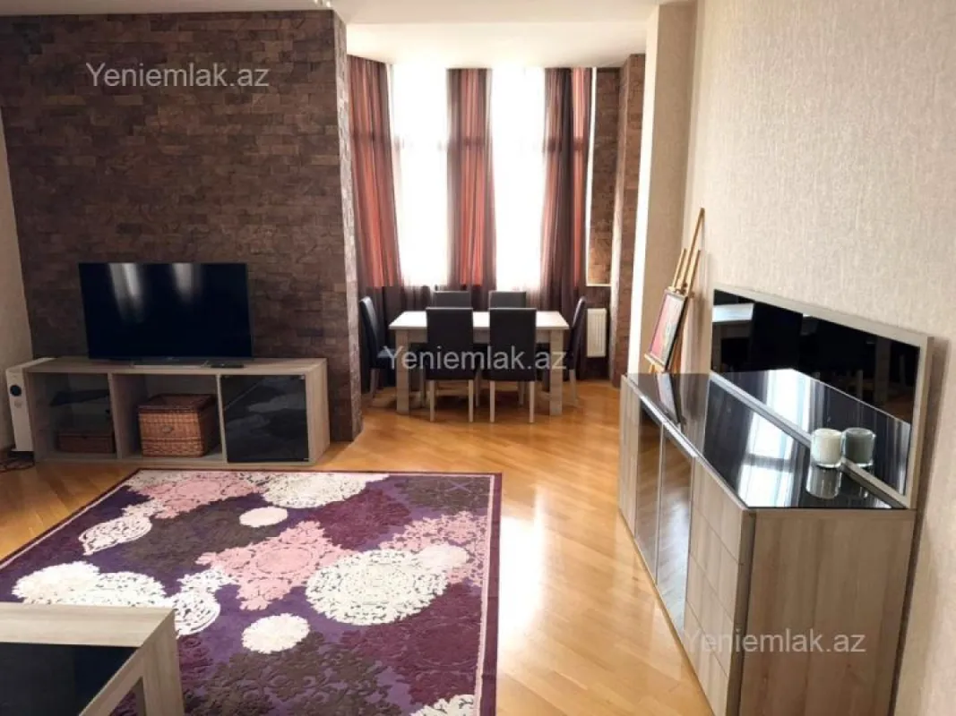 Satılır 2 otaqlı yeni tikili 90 m²
