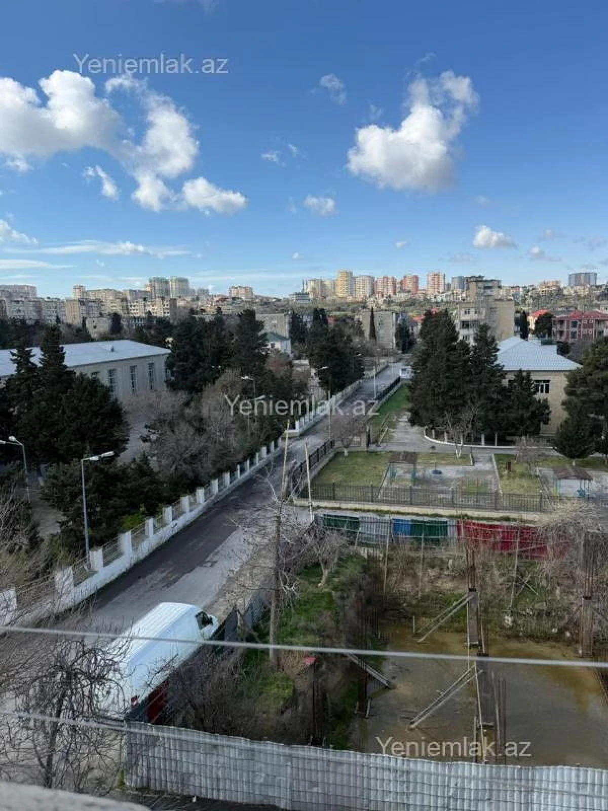 Satılır 5 otaqlı köhnə tikili 120 m²