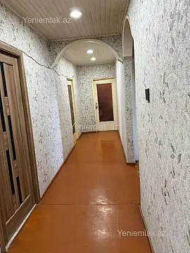 Satılır 5 otaqlı köhnə tikili 120 m²