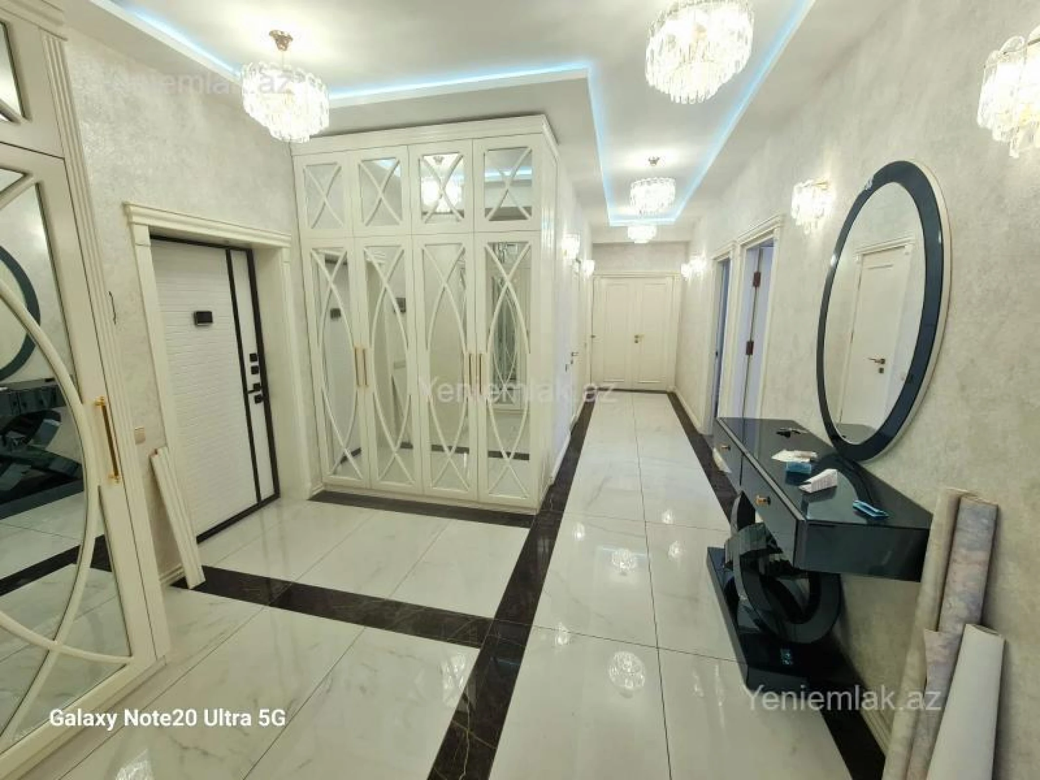 Satılır 4 otaqlı yeni tikili 186 m²