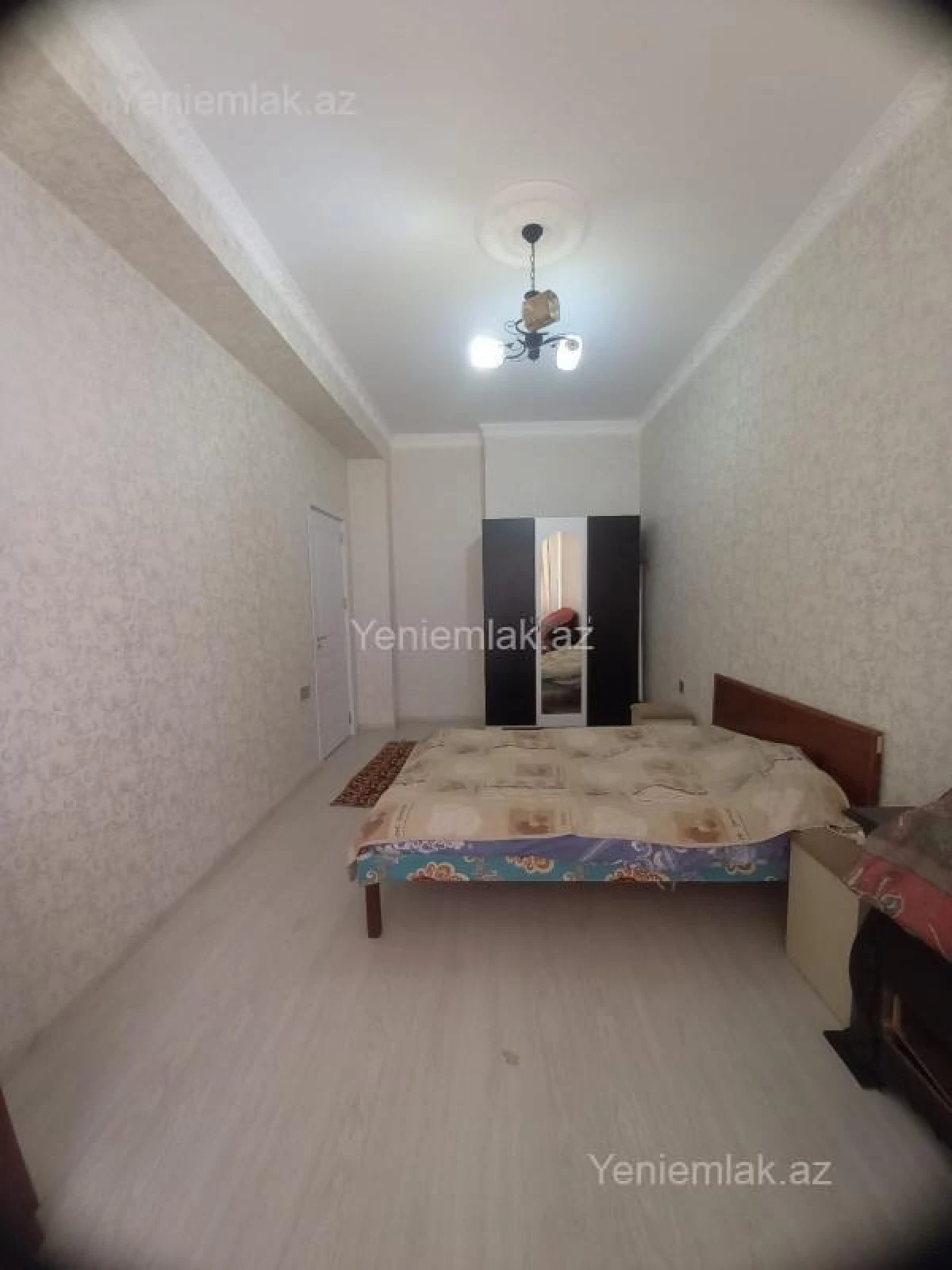 Satılır 2 otaqlı yeni tikili 60 m²
