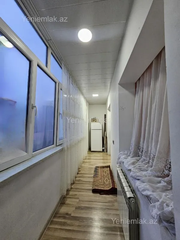 Satılır 1 otaqlı köhnə tikili 35 m²