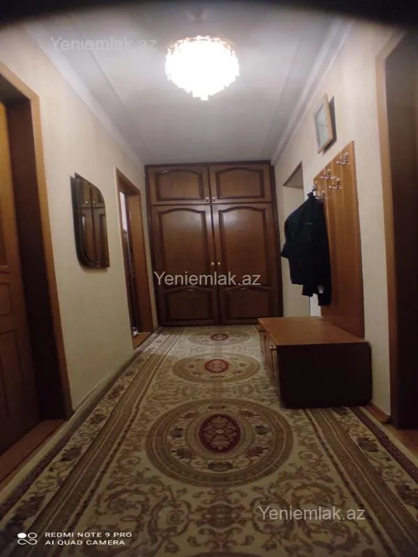 Satılır 3 otaqlı köhnə tikili 85 m²